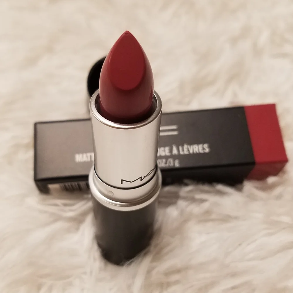 🆕 MAC MATTE LIPSTICK MEHR💄(MID-TONE MAUVE)